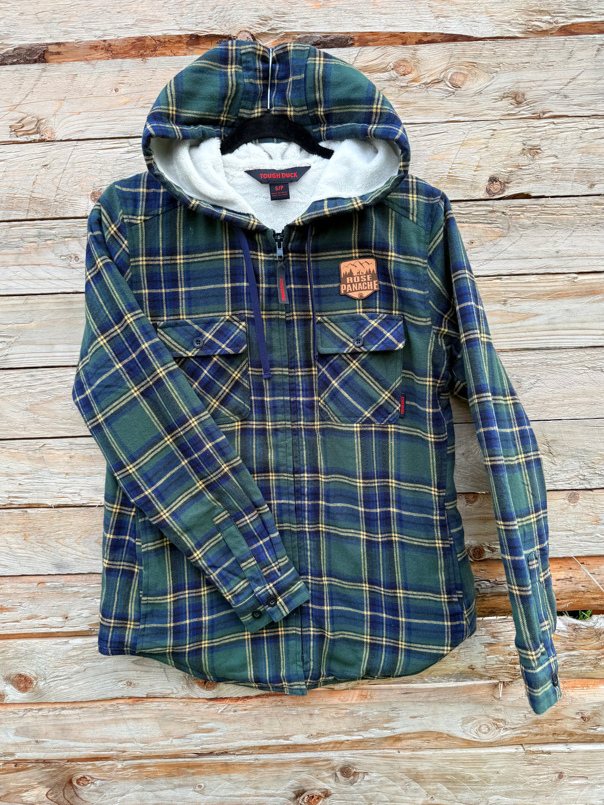 Chemise à  carreaux