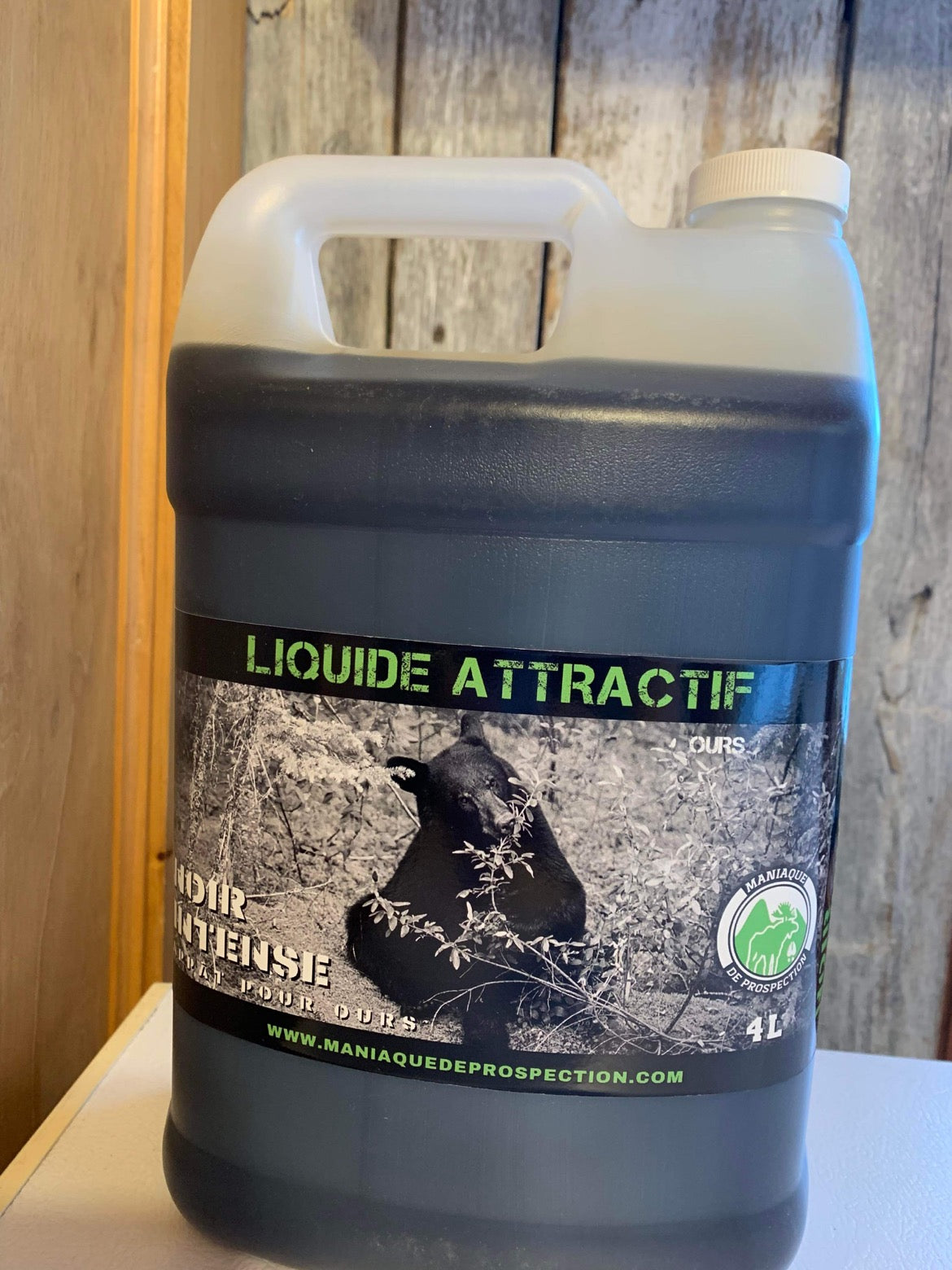 NEUTRALISANT NOIR INTENSE 4L. (OURS)
